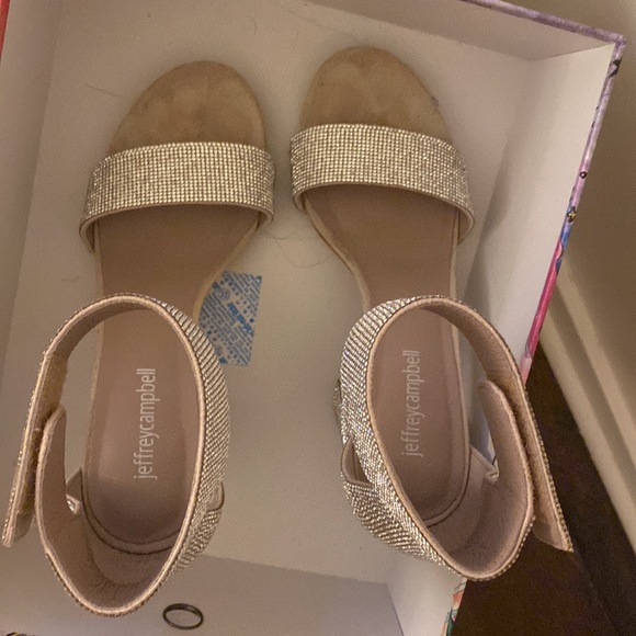 Jeffrey Campbell 7.5 Lindsay Sandal Nide Suede Champagne Heels - Picture 3 of 6